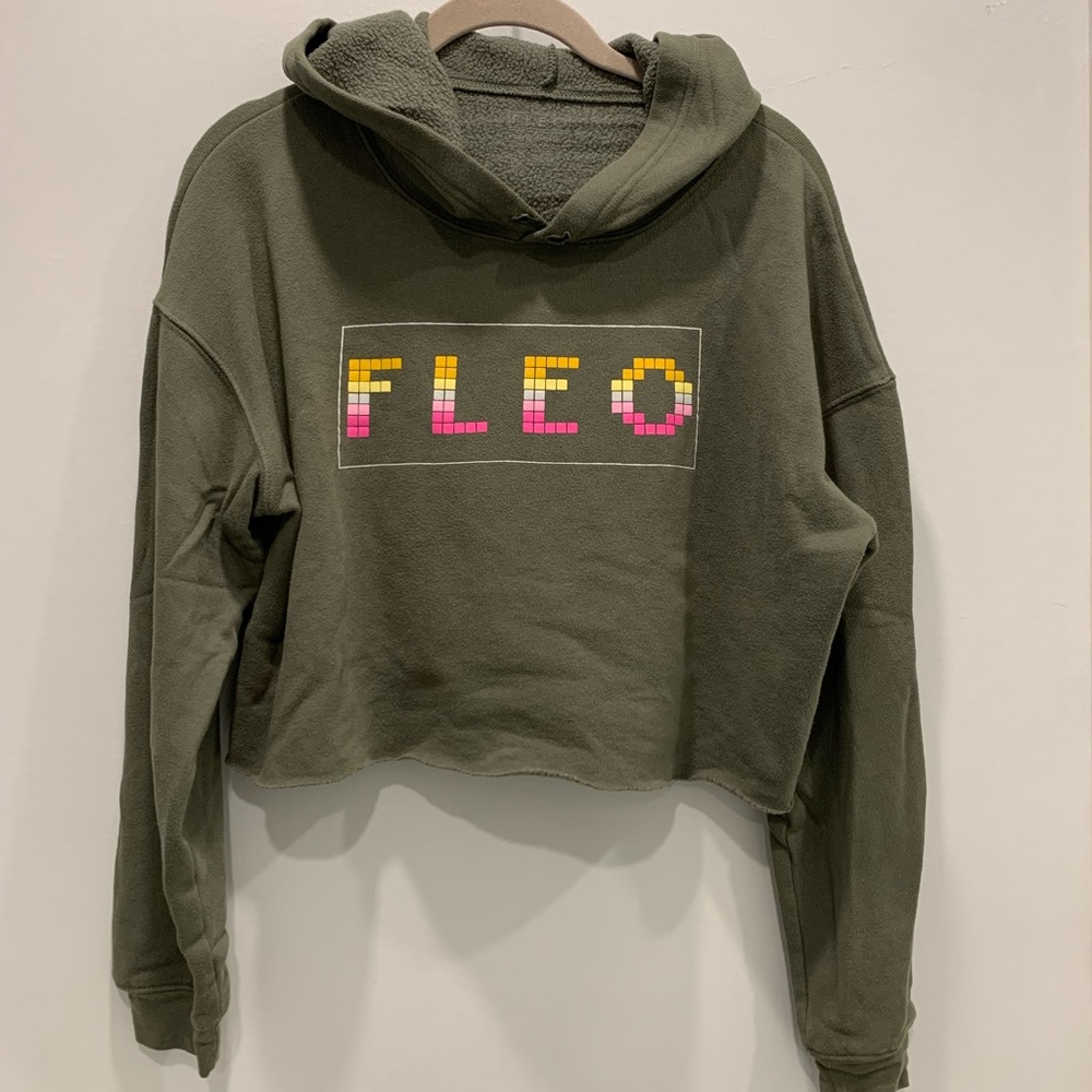 Fleo Cropped Hoodie - Burnt Olive